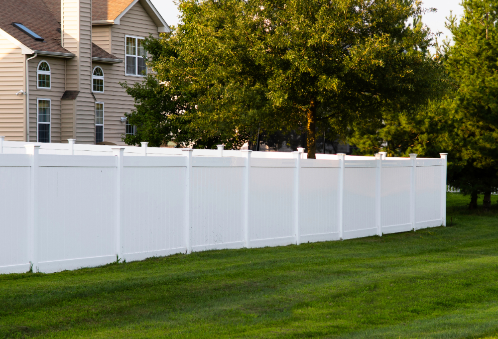 How to Choose the Best Privacy Fence for Your New Braunfels Home